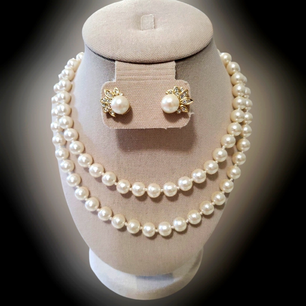 7 Layer Pearlization Glass Pearl Necklace & Earring Set With Pave Crystals